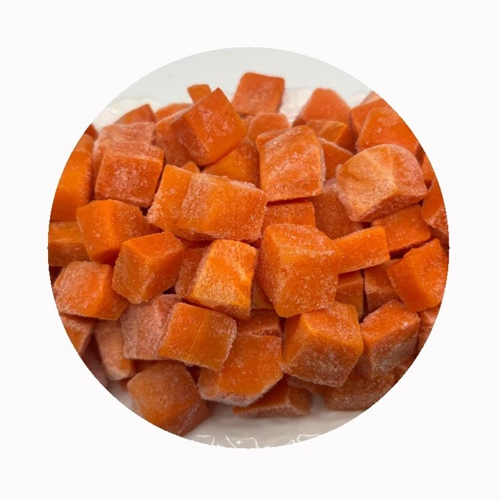 Individually frozen carrot pieces for free-flowing storage